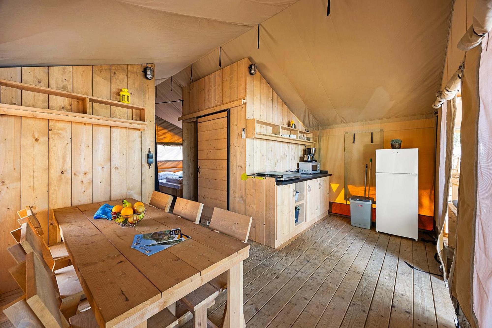 Easyatent Safari Tent Bijela Uvala Mugeba Rom bilde